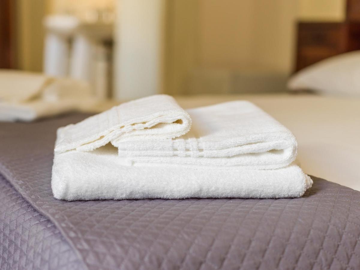 Dimora San Leucio Bed & Breakfast 2*